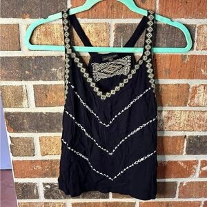 Size Small Shyanne crop tank